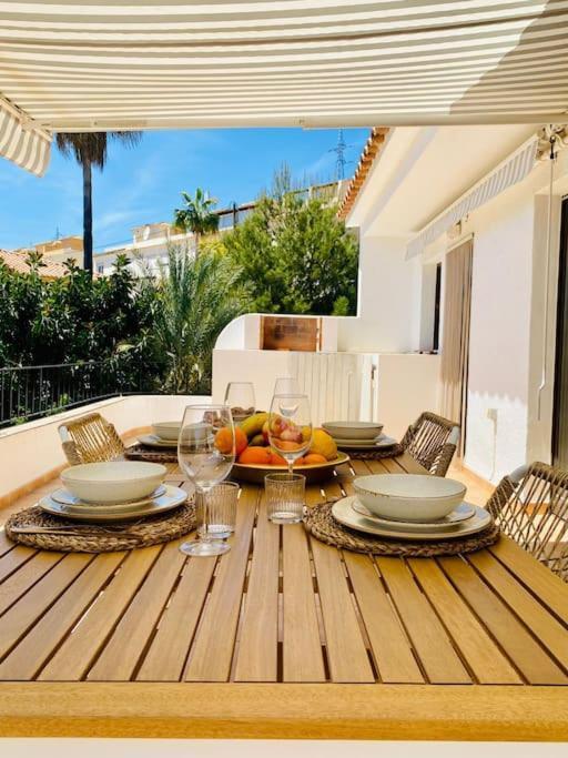 Villa With Private Pool And Close To The Beach กัลเป ภายนอก รูปภาพ